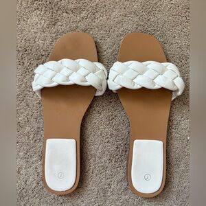 Boohoo Square Toe- Women's White Braided Slide Sandals